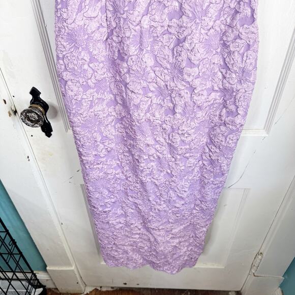 12th Tribe Ingrid Purple 3D Textured Floral Maxi Dress NEW Size Small S Flirty - Picture 4 of 15
